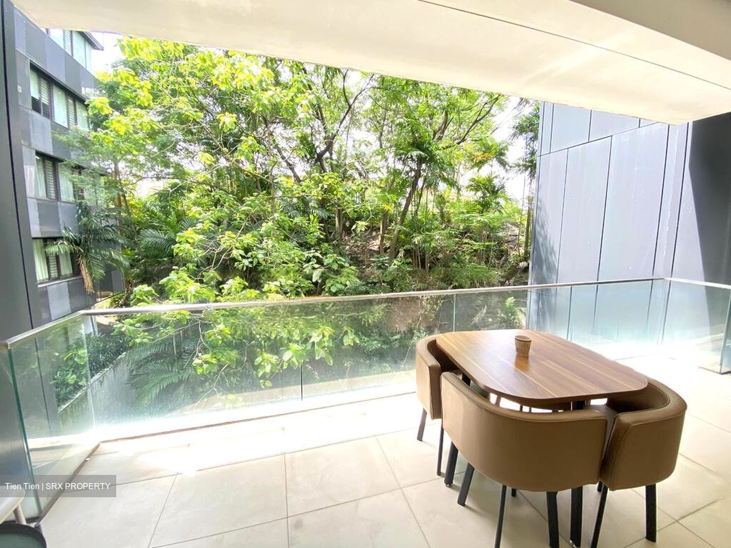 The Luxe (D9), Condominium #571766481